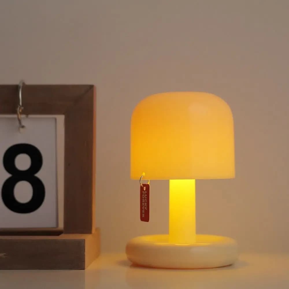 Mini Lampada da Tavolo a LED con Effetto Tramonto Graduale, Ricaricabile USB, Luce Notturna Creativa Minimalista per Comodino