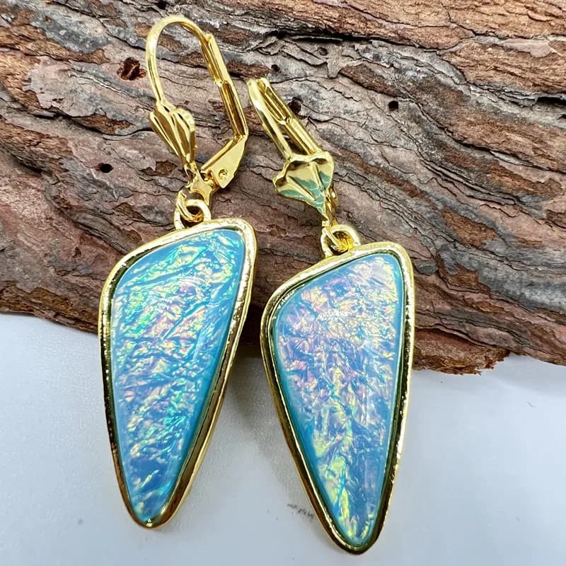 JK Gold Irregular Triangle Flash Opal Leverback Dangle Women Earrings, Shiny Dreamy Mermaid Style Bridal Wedding Earrings, Bride Gifts Fit Christmas, Valentine’s Day & Seaside Sunset Wedding Holiday Banquets