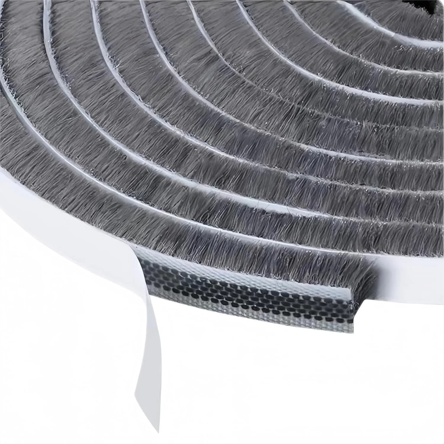 Guarnizione per porte, striscia isolante autoadesiva da 33 piedi per insonorizzazione finestre, 0,35 cm di larghezza x 0,2 cm di spessore, grigio