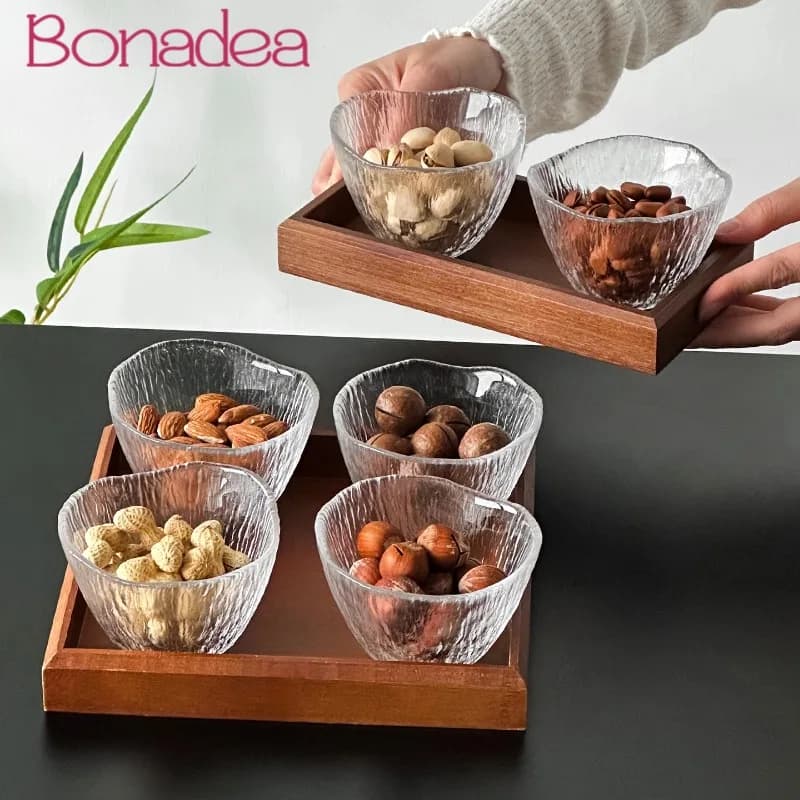 Clear glass cups Divided dice trays Dry fruit trays Tray for fruit snack display Glass bowls with rain pattern