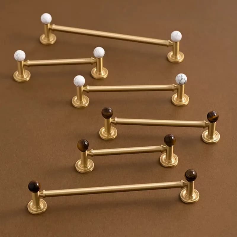 Maniglia per Mobili in Stile Francese Vintage con Sfera di Cristallo, Maniglia Lunga in Ottone Bianco e Pietra di Pino per Cassetti, Armadi e Porte della Cucina