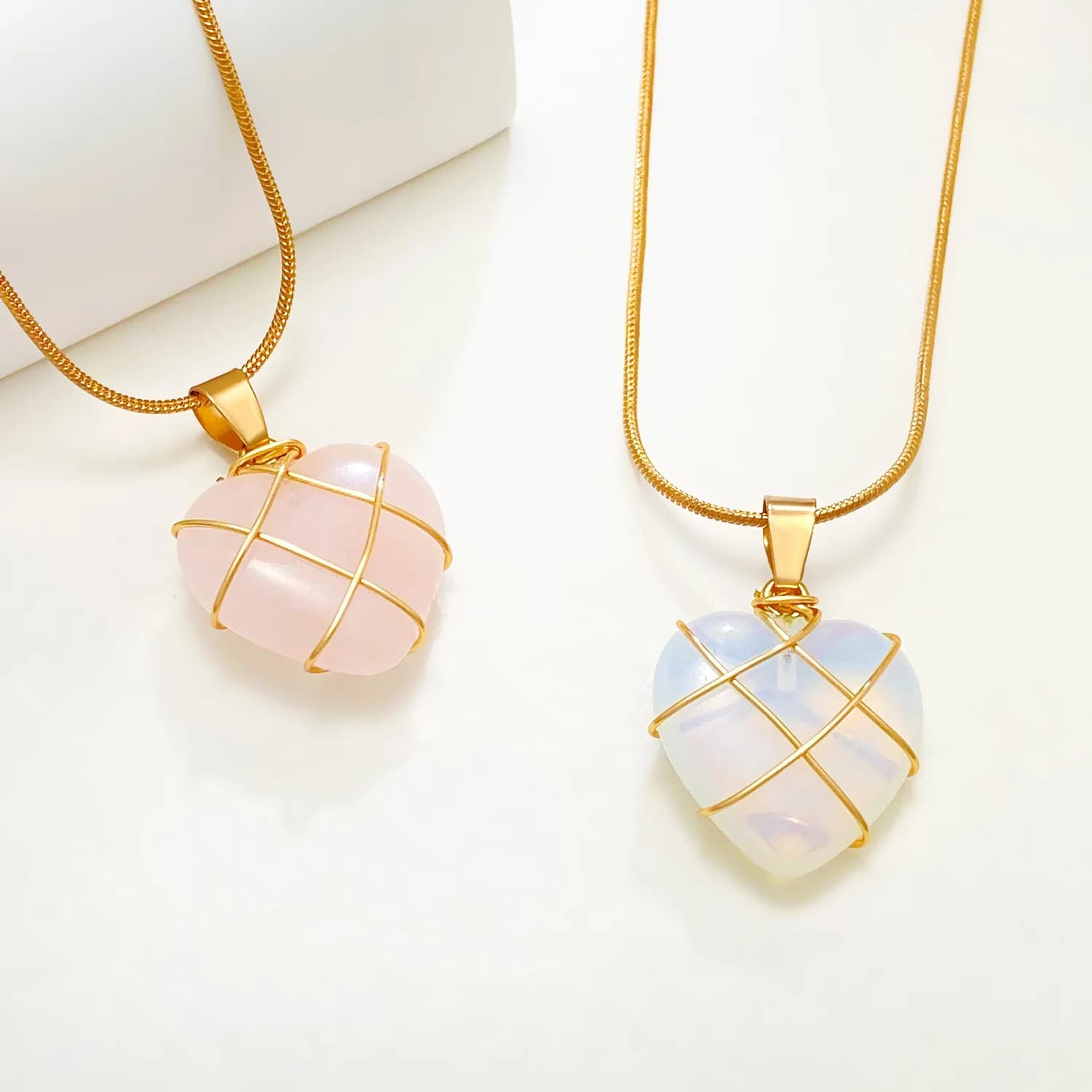 Moonstone Rose Quartz Heart Charm Pendant Necklace Fashion Opal Heart Diamond Castle Necklace Jewelry Accessories Gifts For Her