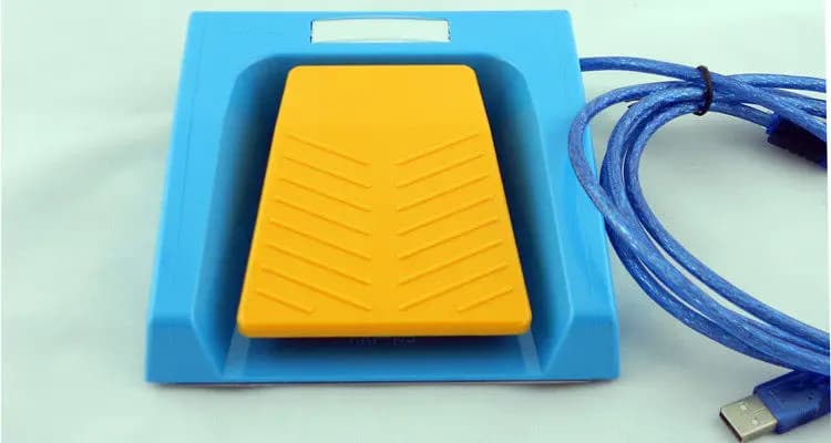 New USB socket imported foot switch HRF-M5-U capture card screenshot capture medical waterproof 10 meters cable