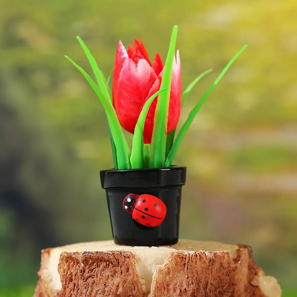 6Pcs Mini Tulip Resin Potted Plants Realistic Artificial Micro Landscape Floral Decorations for Desk Shelf Office Home Garden