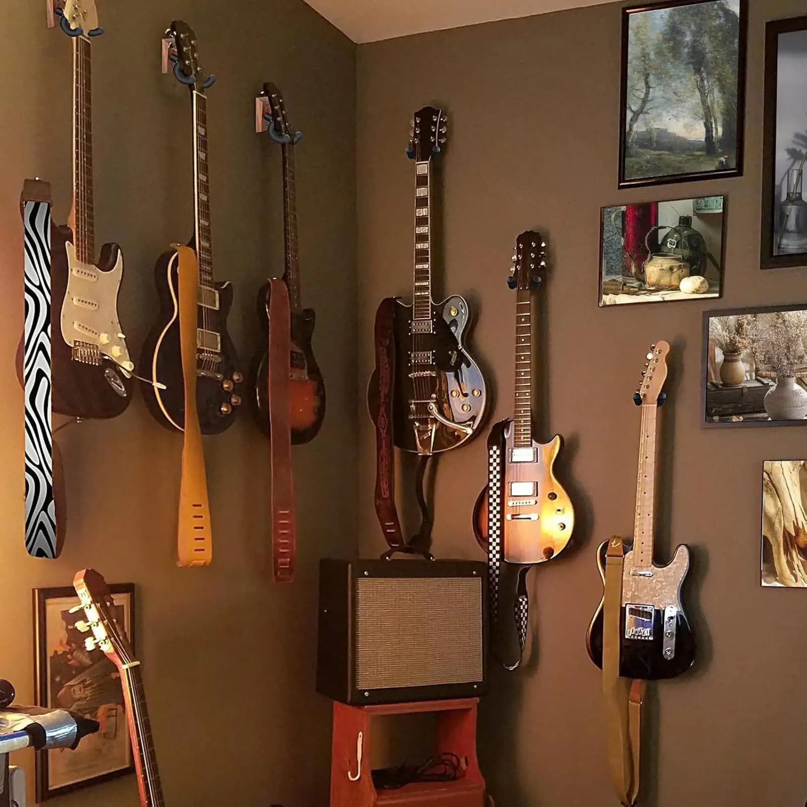 Guitar Wall Mount 3 Pieces Heavy Duty Wooden Hooks Acoustic Electric Guitar Rack For Mandolin Ukuleles Practice Room Bedroom