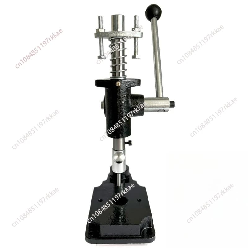 Punching machine for plastic bags plastic film colored paper fruit bag courier bag skin punching