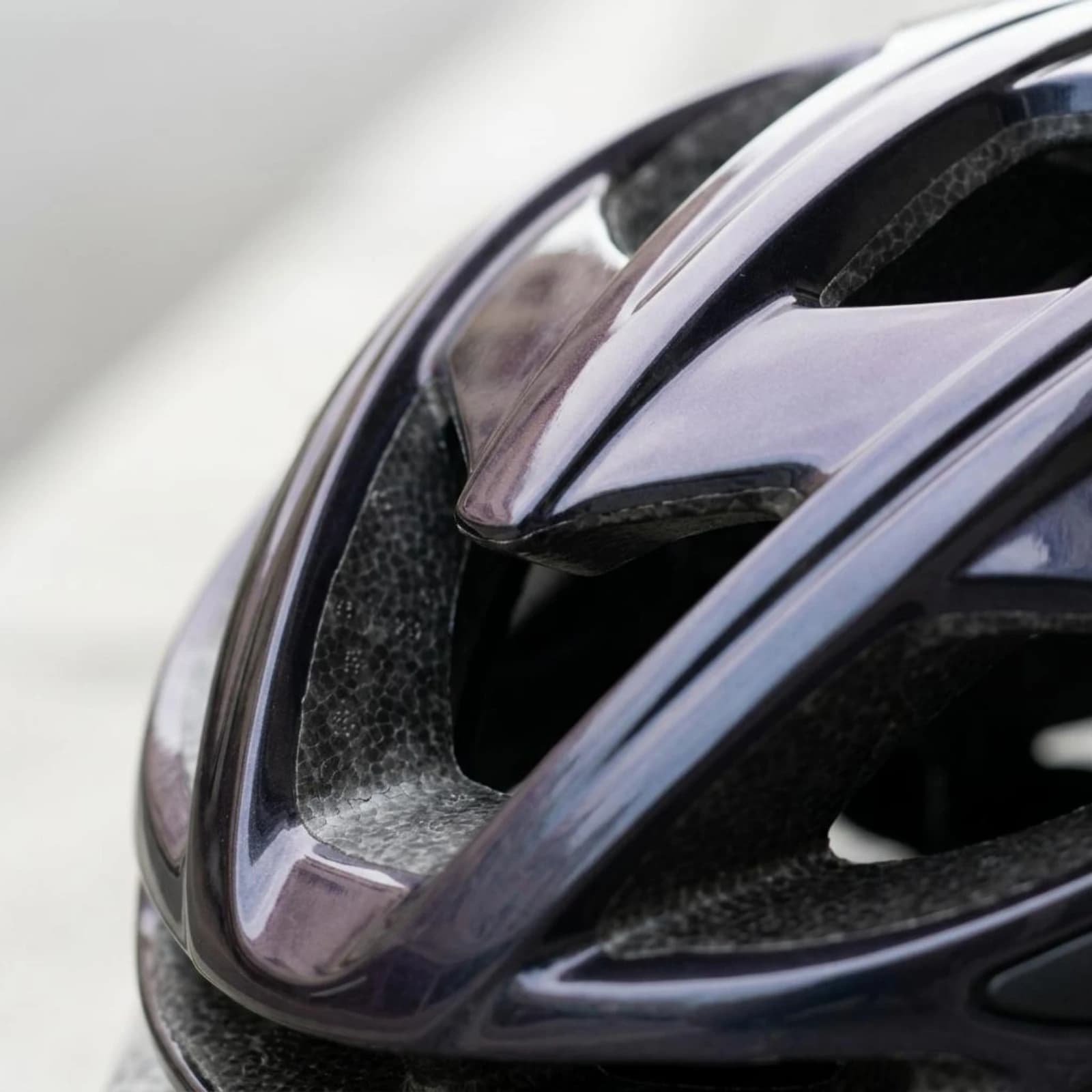 Bike Helmet Streamlined Cycling Helmet Head Protection Padded Interior Sport Gear Lightweight