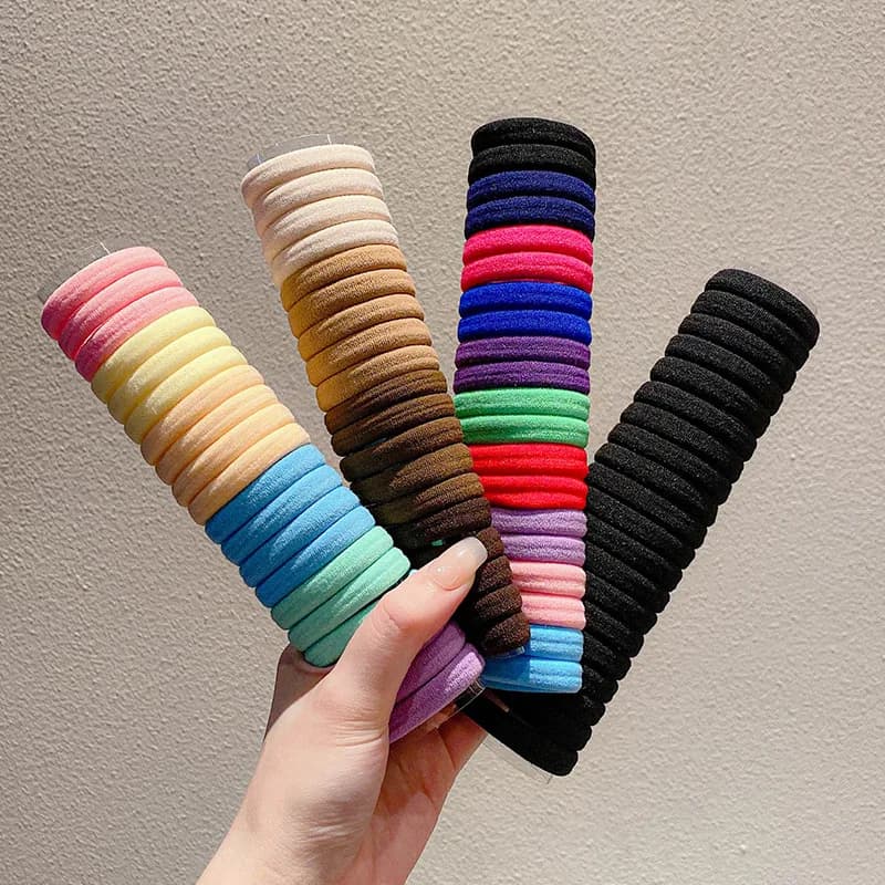 Elastic for simple hair with high elasticity, for high horsetail, durable, does not damage hair, does not deform