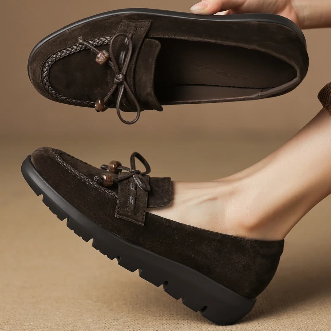 Mocassini casual da donna in pelle scamosciata naturale con punta tonda e dolce papillon con perline slip-on con suola spessa e plateau
