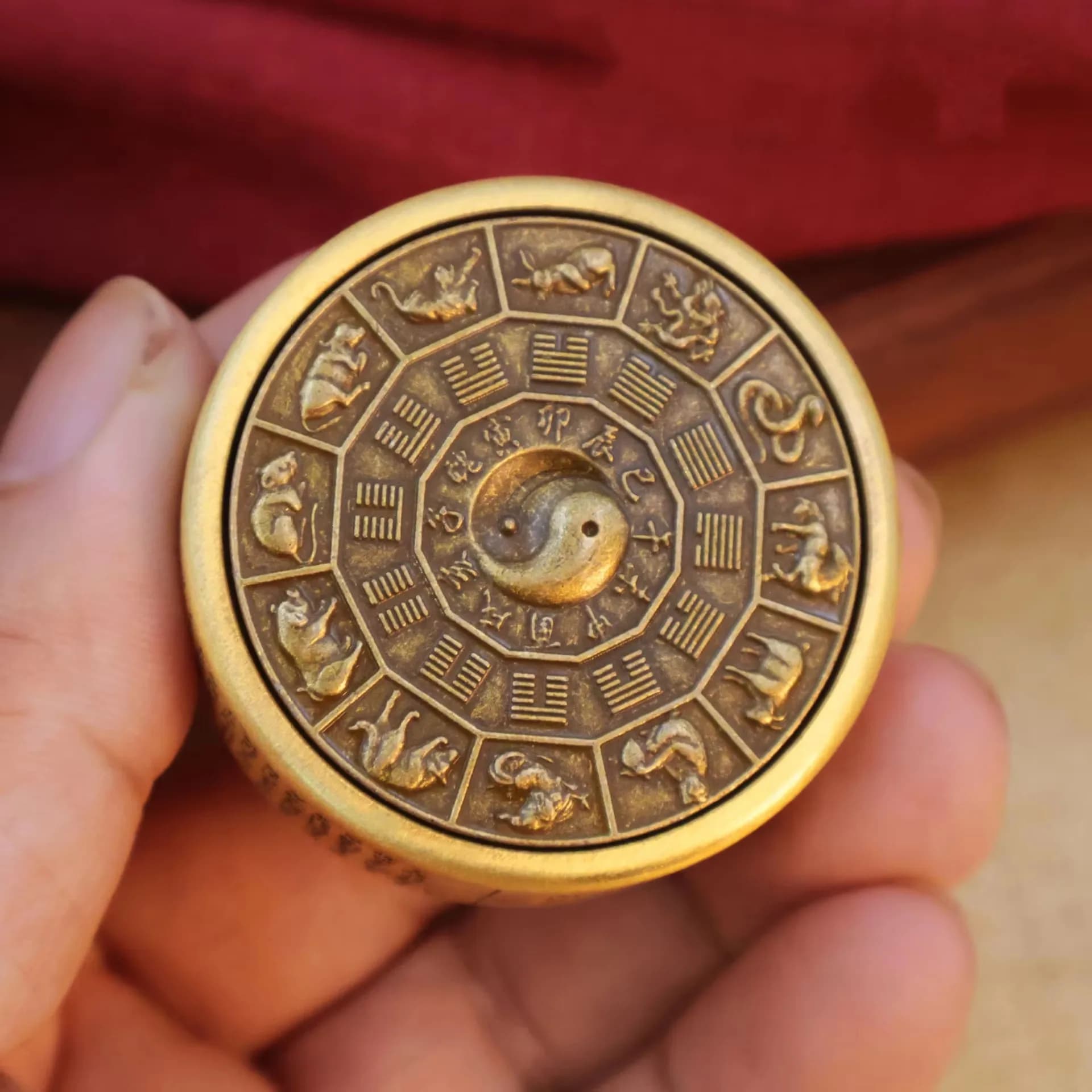 Metallo Zen Buddha Giroscopio Fidget Spinner Giocattolo per alleviare l'ansia per adulti Giroscopio con punta delle dita Ansiedad Alivio Del Estres Regalo squisito