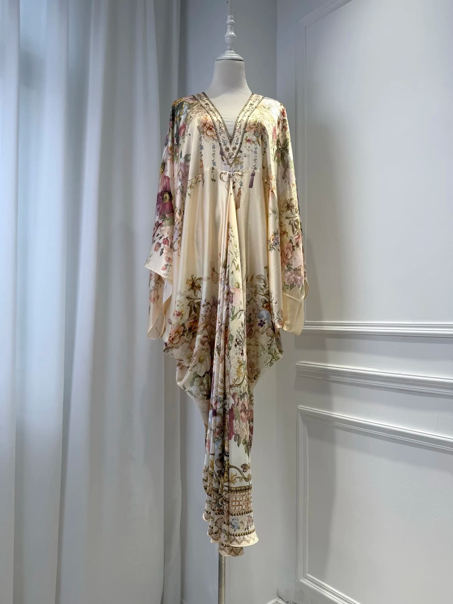 Floral Print Women Crystal Beaded Robe 100% Silk V-Neck Batwing Sleeve High Waist Fashion Loose Maxi Dress