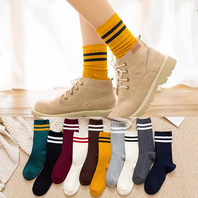 Nuovi calzini da donna in stile coreano giapponese allentato per ragazza della scuola Harajuku colori solidi aghi per maglieria calzini casual in cotone a righe