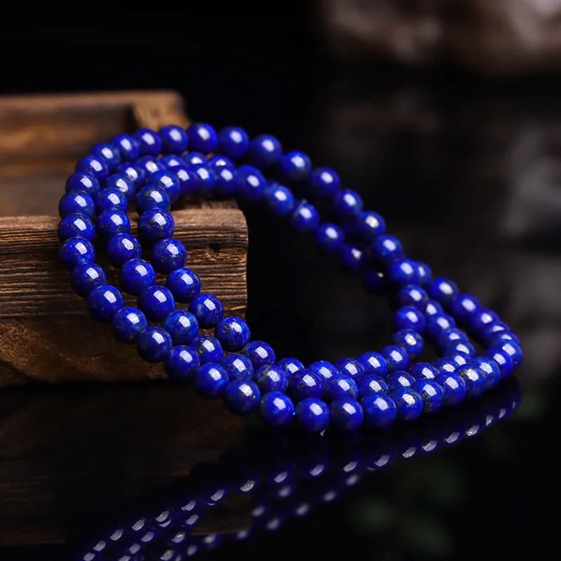 Bracciale multicerchio a tre fili in lapislazzuli, catena a mano con perline blu rotonde in cristallo grezzo naturale dell'Afghanistan per uomini e donne