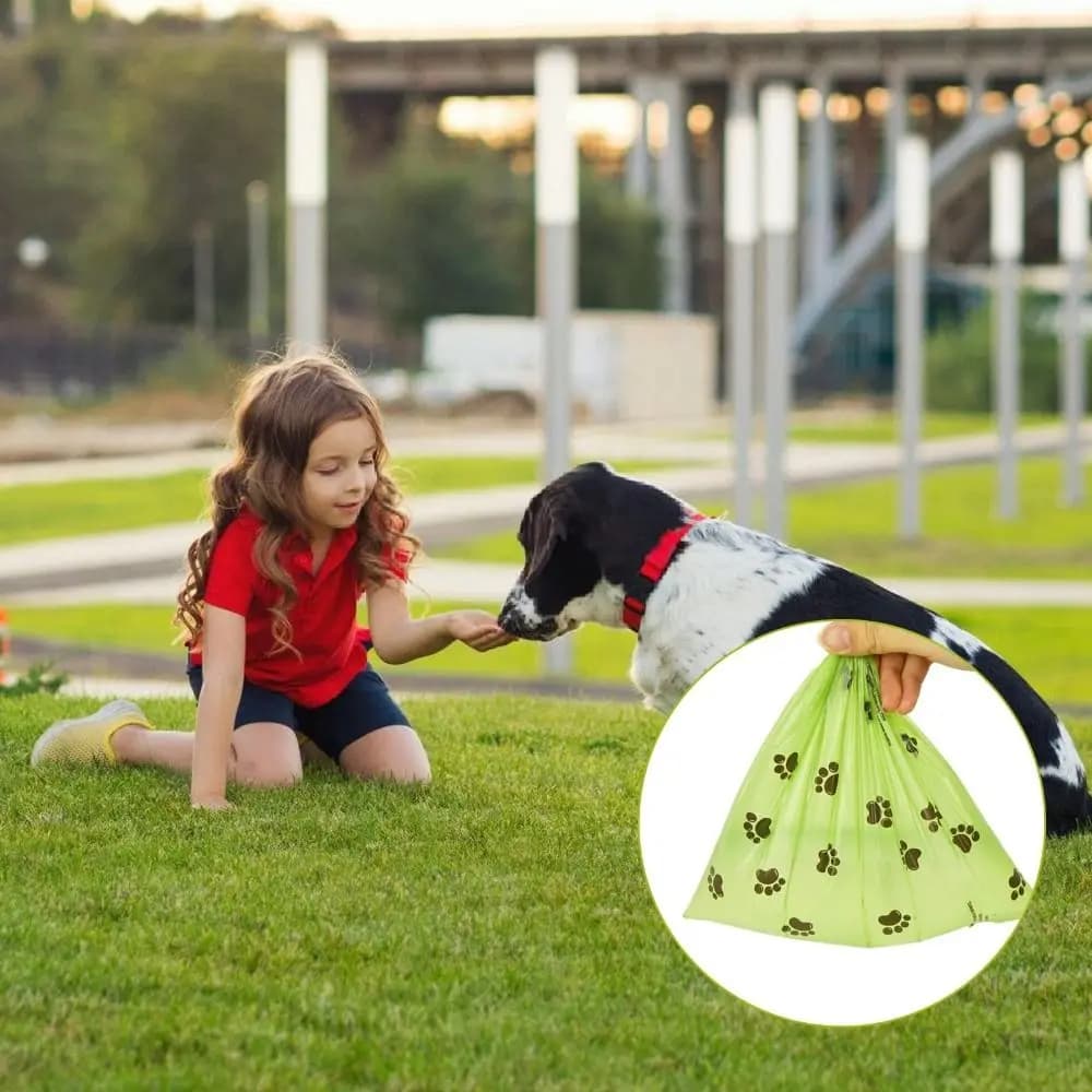 Sacchetti Biodegradabili EPI per Escrementi di Cani con Dispenser Portatile, Sacchetti per Rifiuti di Gatti, 15 Sacchetti/Rotolo, Sacchetti Ecologici per Rifiuti di Animali Domestici