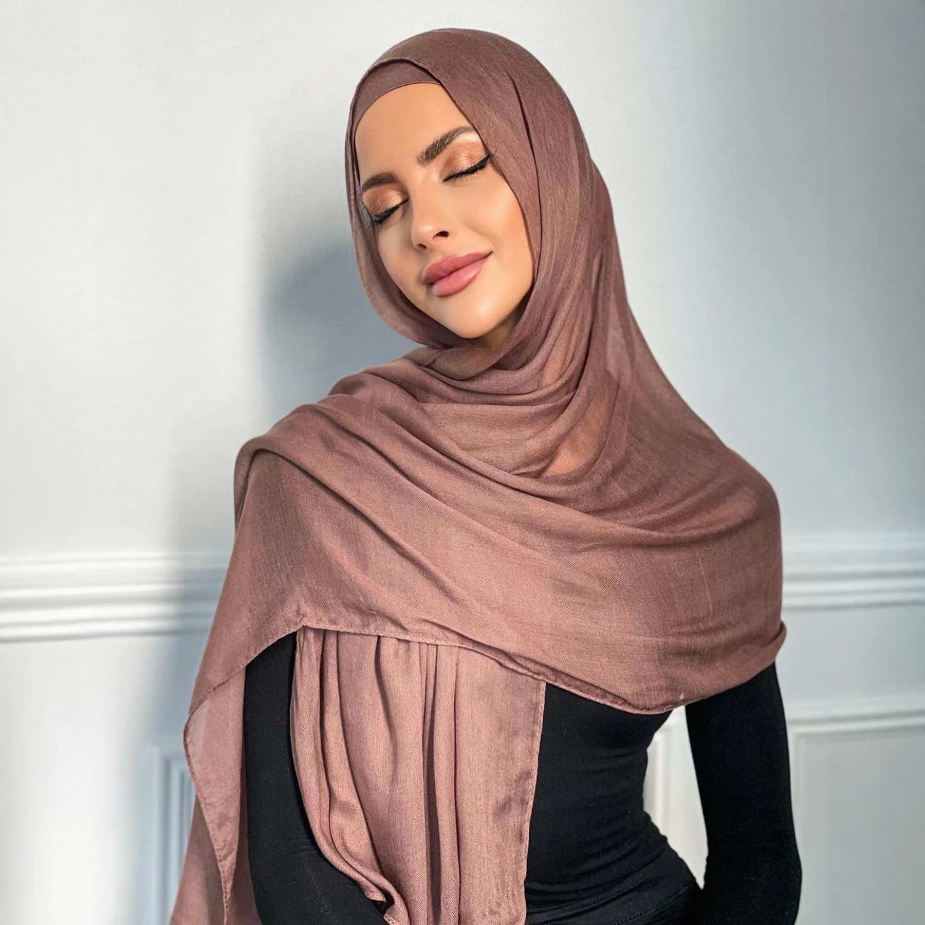 Solid color modal scarf, shawls and scarf for all seasons with sun protection