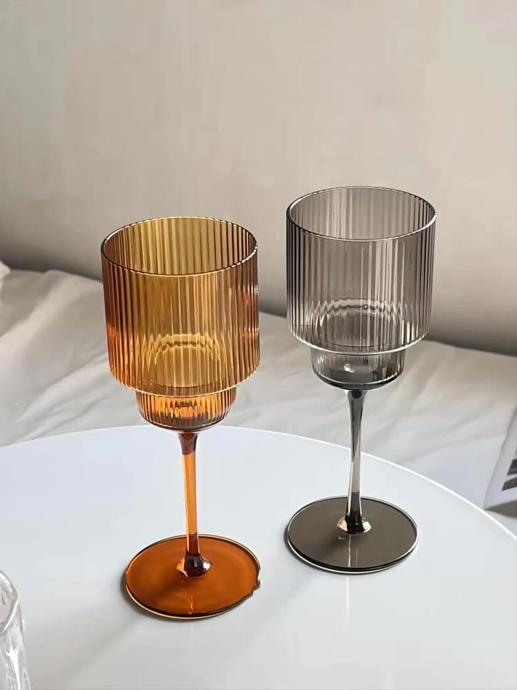 Calice da vino a righe nordiche di colore da 350 ml Bicchieri da vino rosso Succo da cocktail Bicchieri da acqua frizzante Articoli da bar per matrimoni per feste