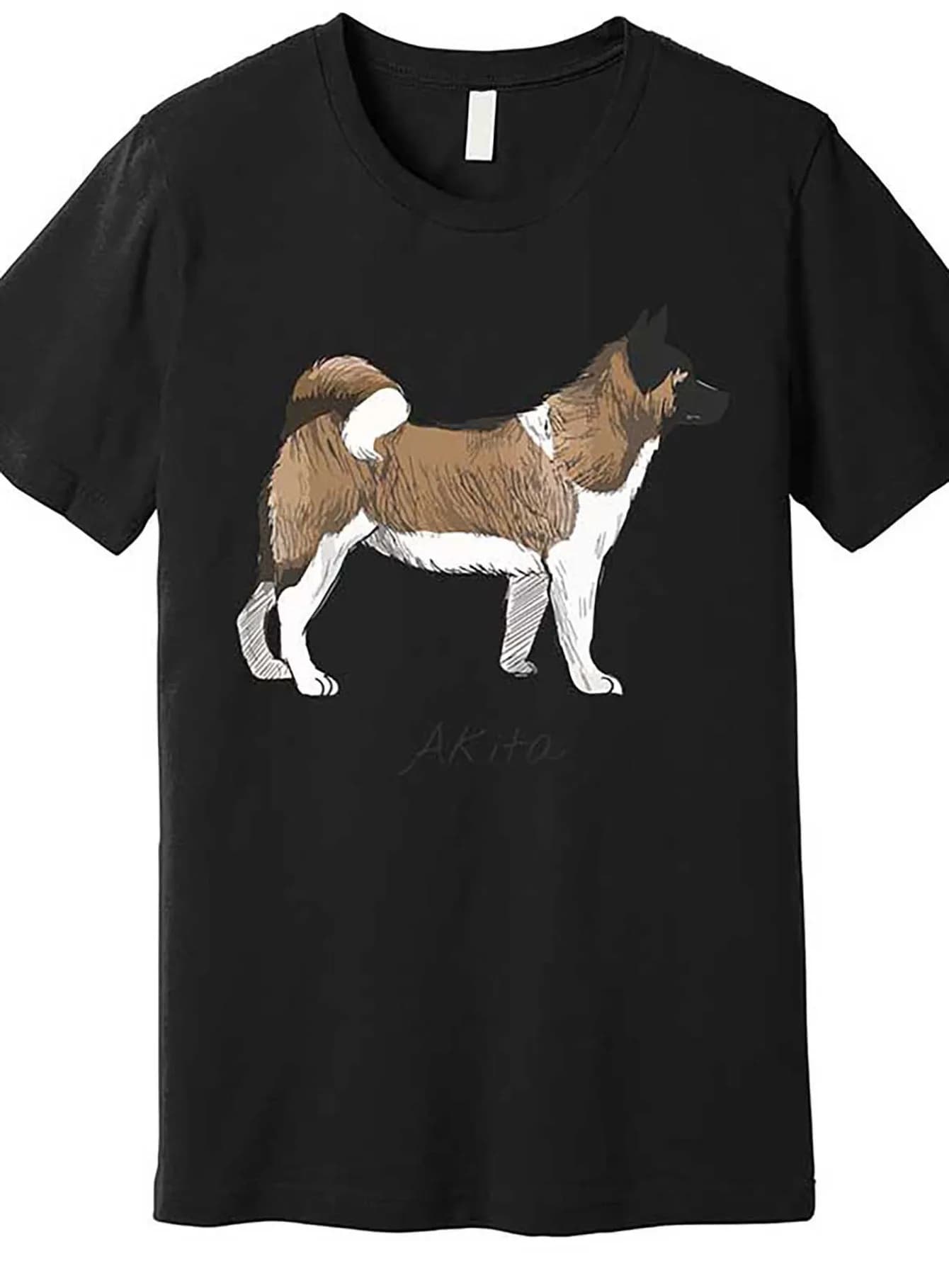 Una maglietta nera con scollo rotondo che presenta un design unico in assieme, disegnato a mano, con un cane Akita. Questa maglietta a maniche corte, morbida