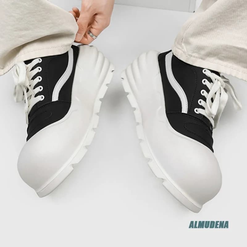 Sneakers con Plateau e Punta Rotonda da Uomo, Scarpe Basse con Lacci, Stile Urbano e Outdoor, Moda Minimalista, Comode Scarpe in Tela