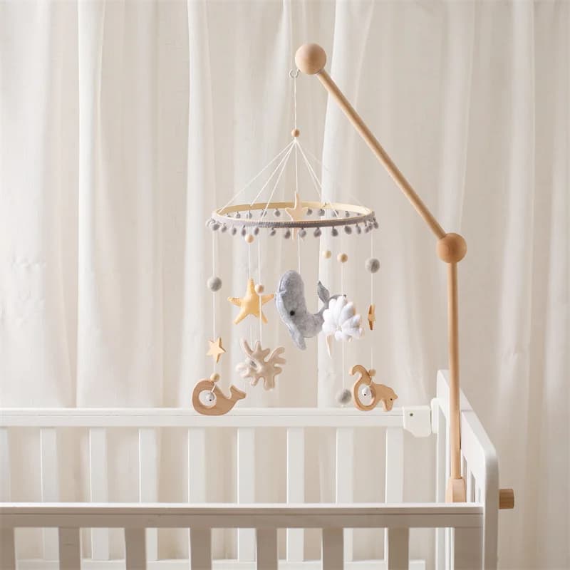 Sonagli per bambini in legno Feltro morbido Cartoon Balene oceaniche Capesante Nuvola Ciondolo appeso Campana per letto Culla mobile Staffa sospesa Giocattoli Regali