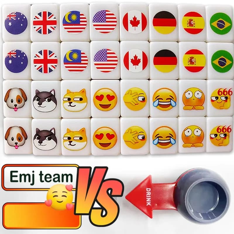 Mini Cartoon Seaside Escape Sanrio Mahjong Set Hello Kitty Mahjong Gioco da tavolo Giochi per famiglie Puzzle Divertente giocattolo natalizio per bambini