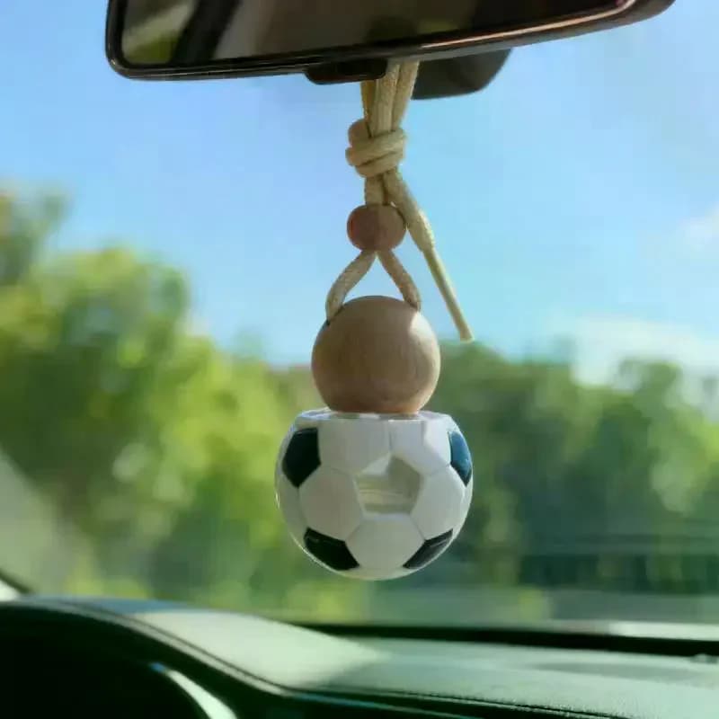1 pz. Diffusore di Oli Essenziali per Auto, Bottiglia da 5 ml a Forma di Pallone da Calcio, Ciondolo Deodorante per Auto Vuoto, Bottiglia di Vetro per Profumo con Tappo in Legno