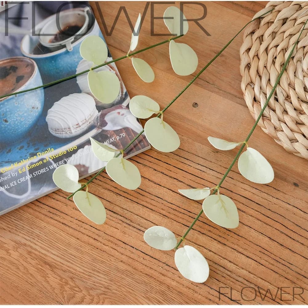 Stelo di eucalipto artificiale realistico in PE, pianta finta bianca e verde per bouquet da matrimonio, decorazioni per casa e ufficio, 26 cm