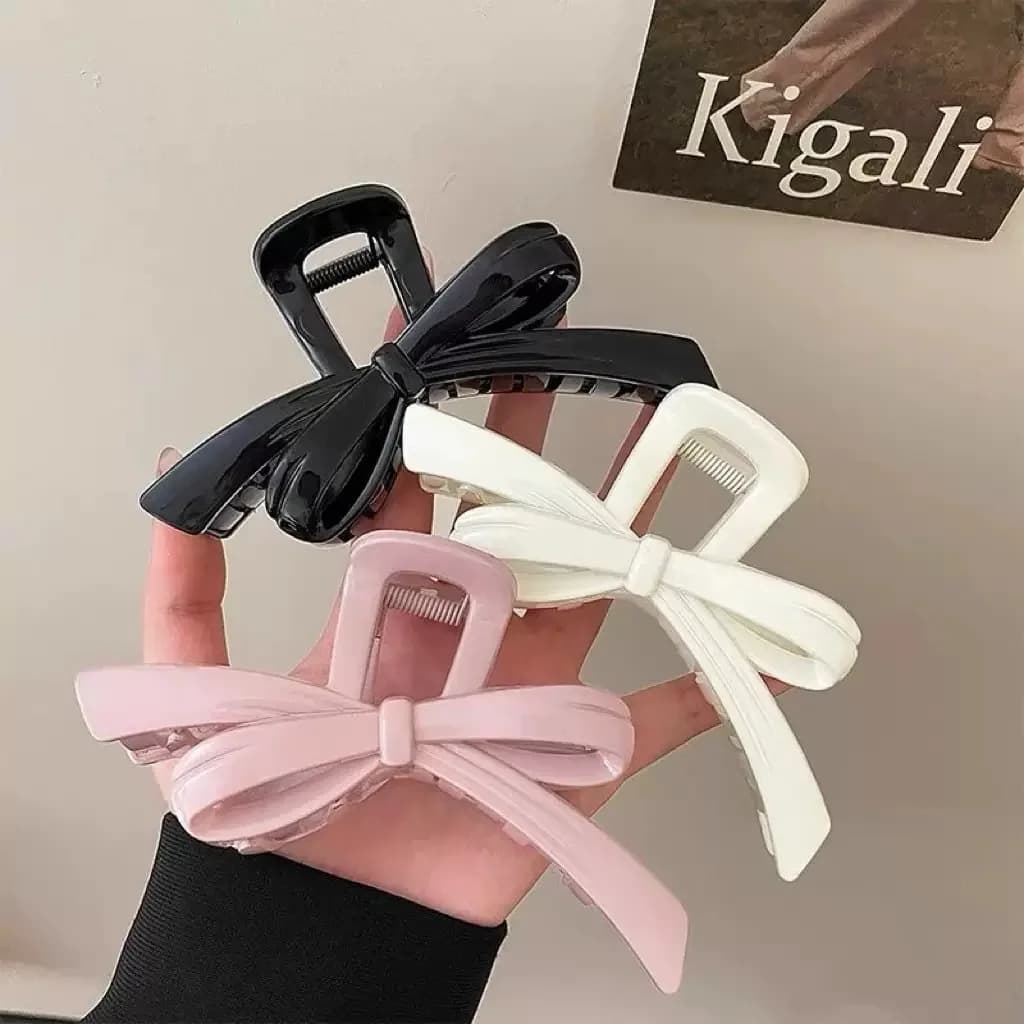 Fashion Solid Bow Large Hair Claws for Women Korean Acrylic Hair Clips Crabs Hairpins Ponytail Girls Barrettes Hair Accessories