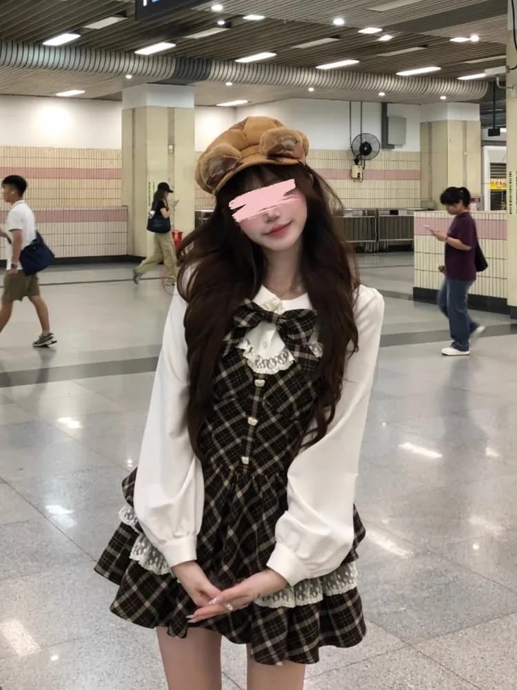 Completo da scolaretta giapponese dolce: cappotto antivento, gonna a balze e set due pezzi con nodo, maniche lunghe e colletto a bambola da donna