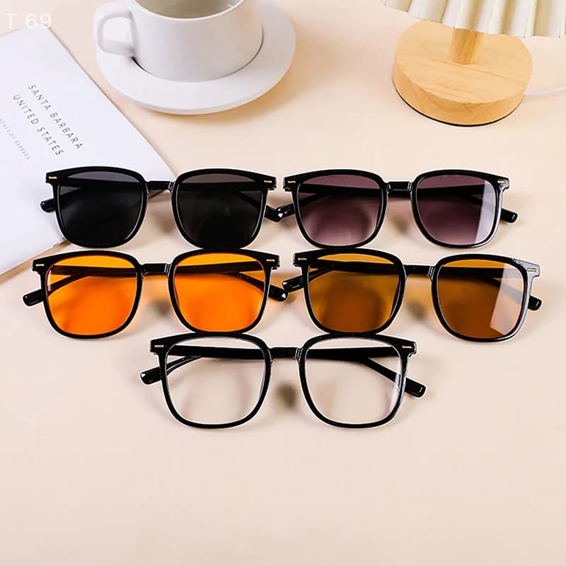 Occhiali da sole quadrati di nuova moda Donna Uomo rettangolo Designer Occhiali da sole unisex di lusso Classic Vintage Outdoor Oculos De Sol