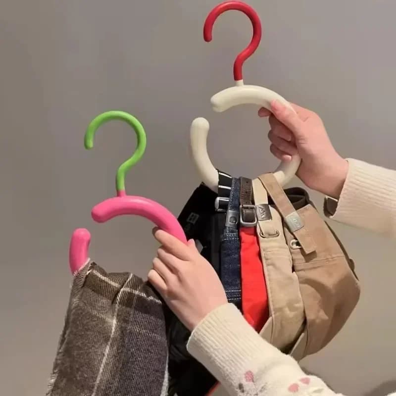 Hat Storage Clothes Hanger Invisible Luxury Multi-Function Hook Home Use New Plastic Coat Hanger Nordic Sle Adult Closet