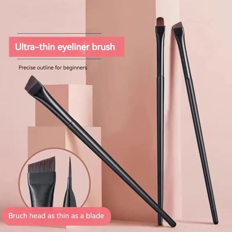 Pennello per trucco contorno sopracciglia Eyeliner 3 pezzi pennello per Eyeliner in fibra Super morbida e confortevole per applicazione trucco morbido e naturale