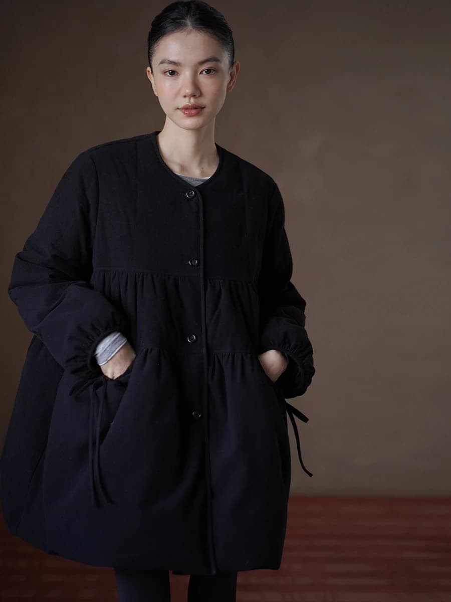 Cappotto Imbottito Slimming A-Line con Collo Rotondo Dark Elf Miss Hacikis, Cintura Annodata, Lungo, 90% Imbottitura in Piuma, per Pendolari S...