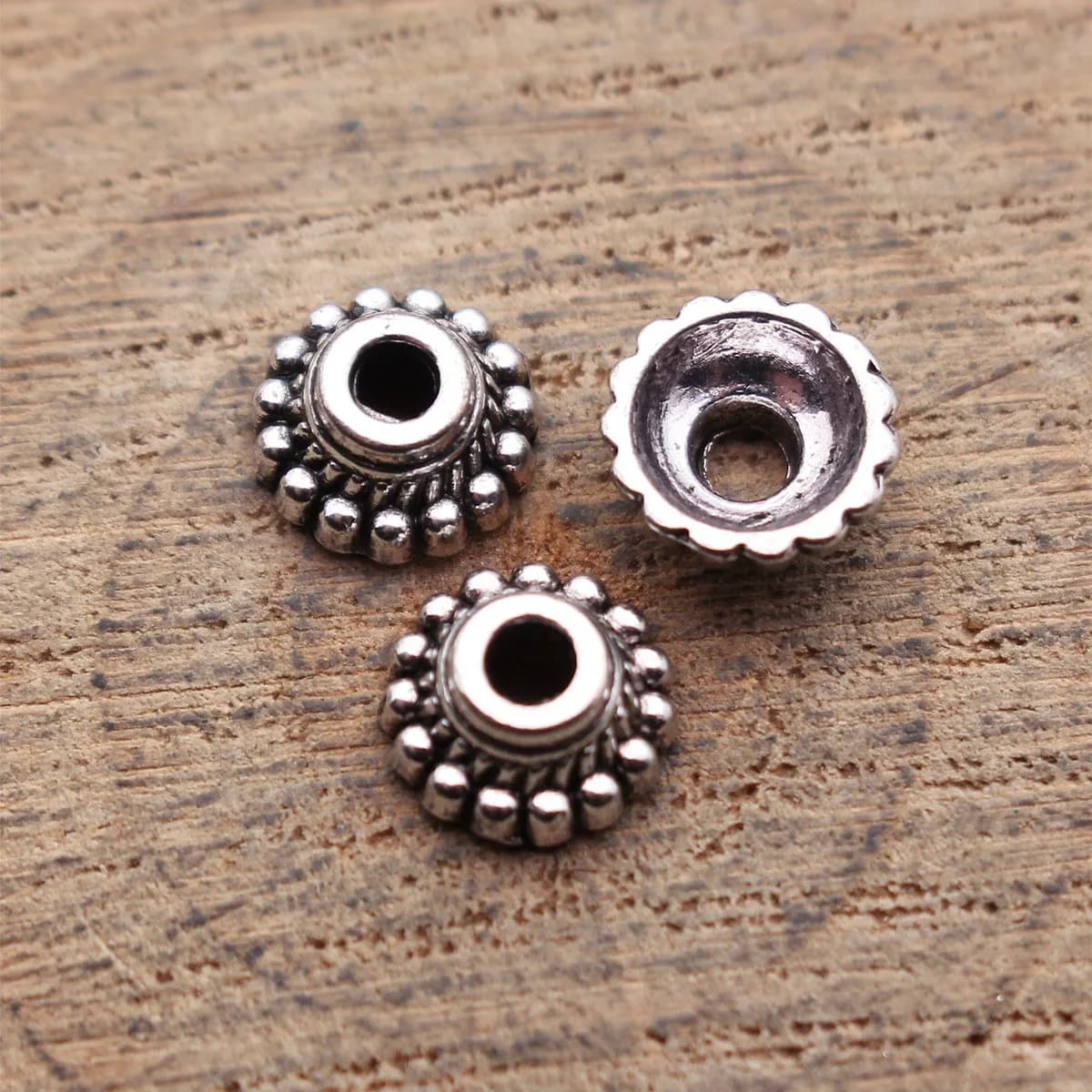 Alloy Flower Bezel Spacer Beads Floral Cap End For DIY Bracelet Necklace Jewelry Making For Charm