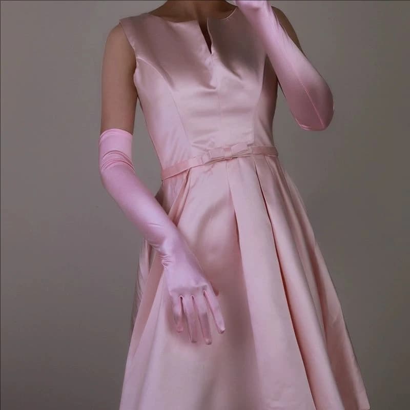 Guanti da donna in raso di seta elastico da 50 cm, colore azzurro, per feste serali e cosplay, modello SC01