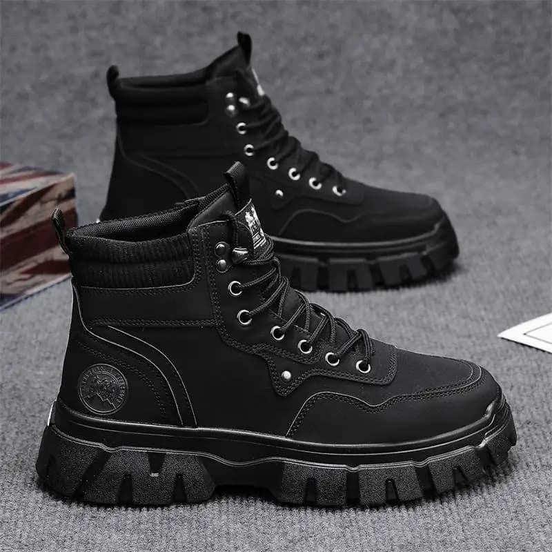 Stivali da uomo di tendenza Scarpe in pelle Stivali con plateau per uomo Sneakers da esterno Scarpe alla caviglia da moto Stivali da lavoro da uomo Scarpe da trekking casual