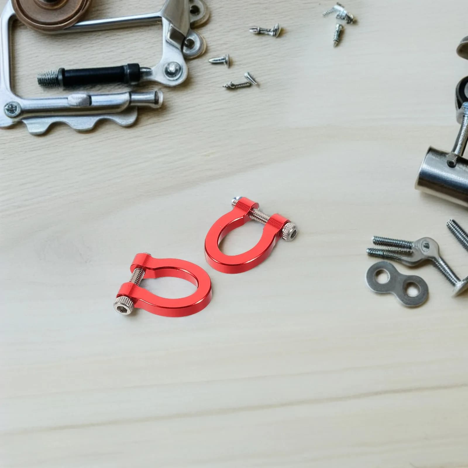2 Pezzi Gancio di Traino in Lega di Alluminio per Auto RC Crawler, Anello a D Resistente, Design Realistico per Fuoristrada