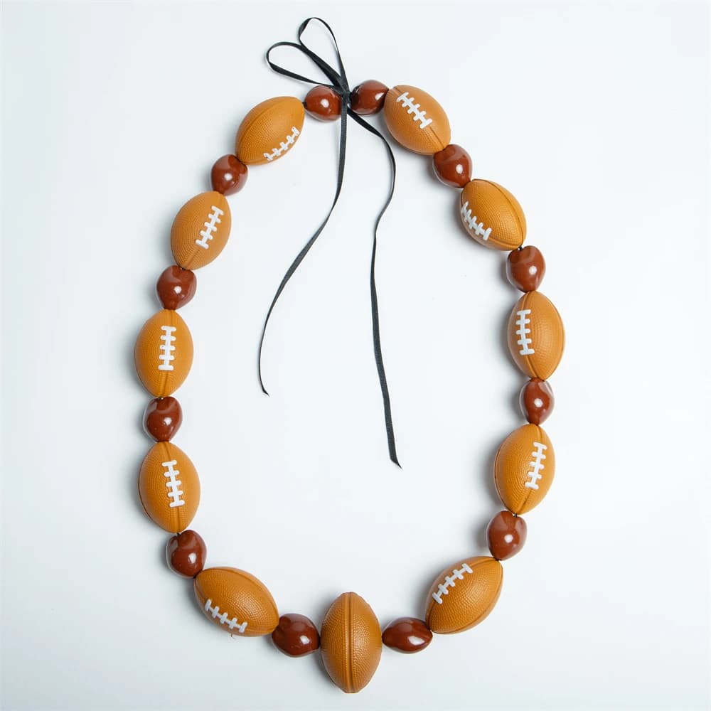 Laurea di calcio Kukui Nut Leis Acrilico Hawaiian Kukui Nut Lei Collana per donna Uomo Regali di laurea economici personalizzati