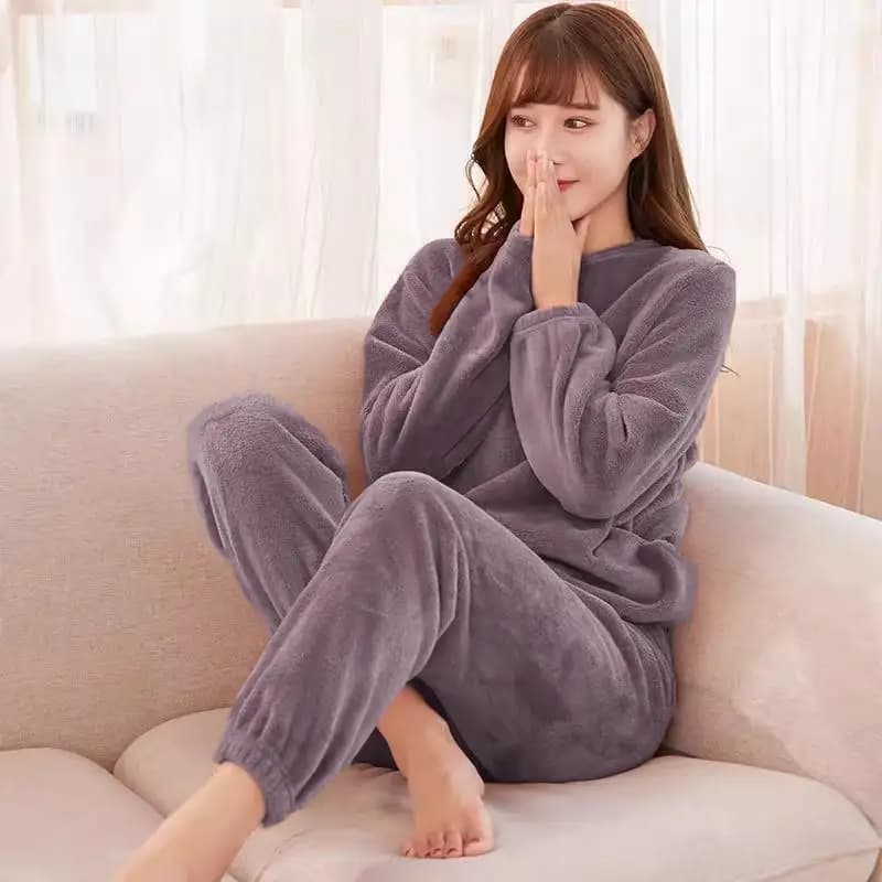 Pigiama in pile corallo da donna, set due pezzi invernale per il tempo libero, abbigliamento da casa, maniche lunghe, girocollo, comodo set per dormire