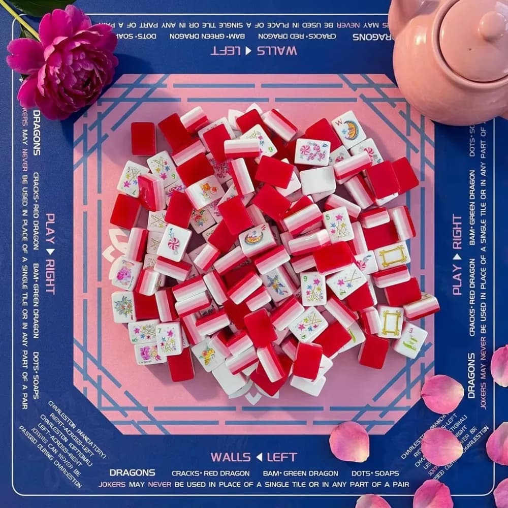 Acrylic four-layer American mahjong tiles 160 pieces, suitable for family gatherings and daily leisure entertainment