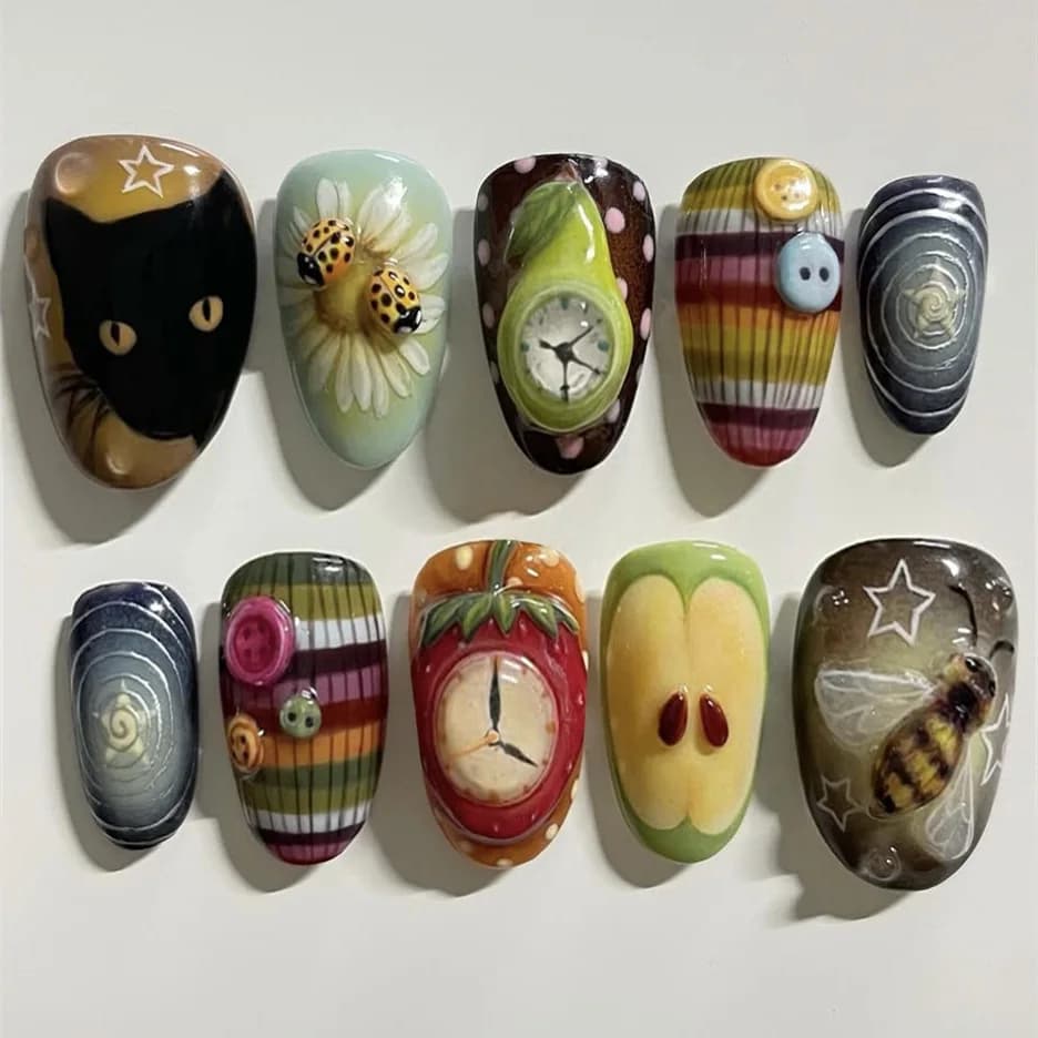24 pezzi di unghie finte stile bohemien simpatico gatto nero disegni di insetti stampa estetica sulle unghie punte per unghie finte staccabili corte di mandorle