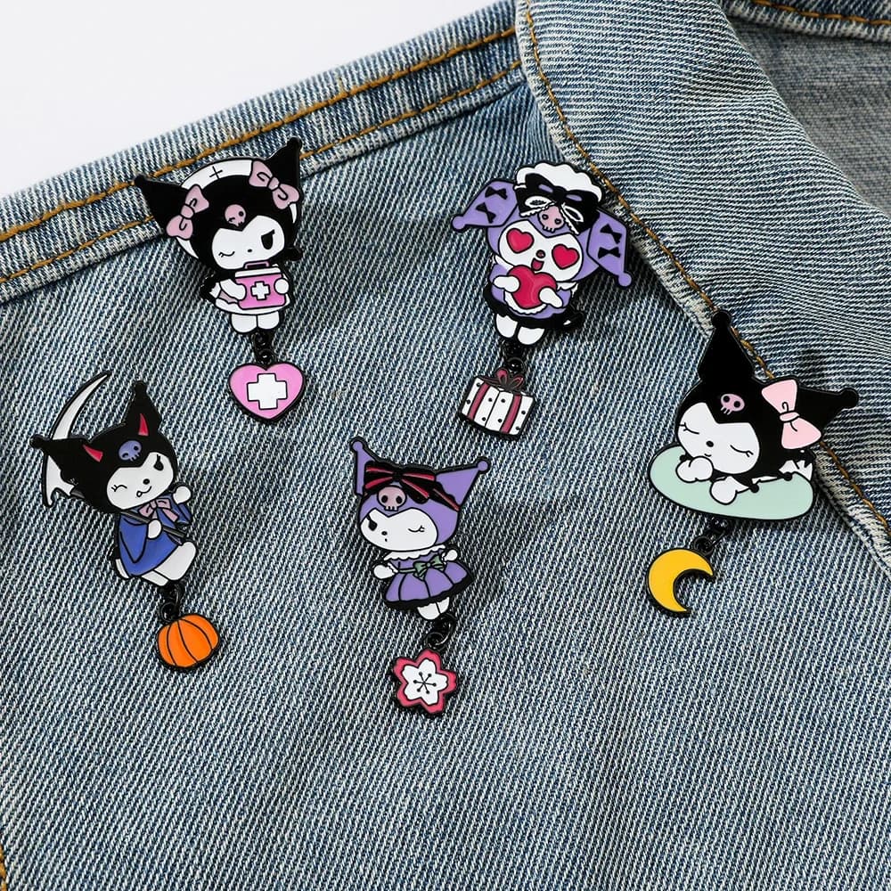 5 Pezzi Spilla Creativa di Halloween Sanrio, Pin Smaltato Cartoon Kuromi, Distintivo in Metallo, Accessori per Zaini e Abbigliamento, Regalo Festivo