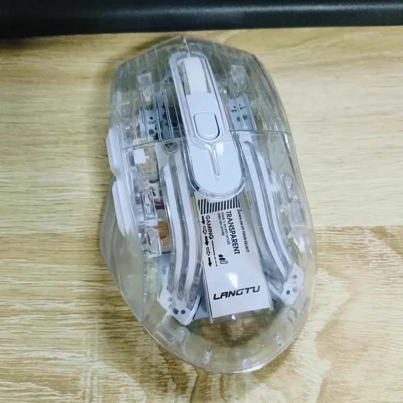 Mouse da gioco G4 Tri-Mode 2.4G/BT/Effetto di illuminazione RGB cablato Design a conchiglia trasparente Controller per mouse E-Sport da ufficio 3600 DPI
