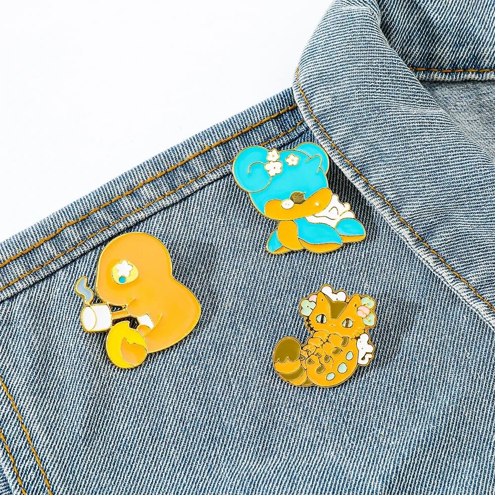 3 Pcs Lovely Charmander Cartoon Brooch Lapras Creative Enamel Pin Metal Badge Jewelry Backpack Clothing Accessories Gift