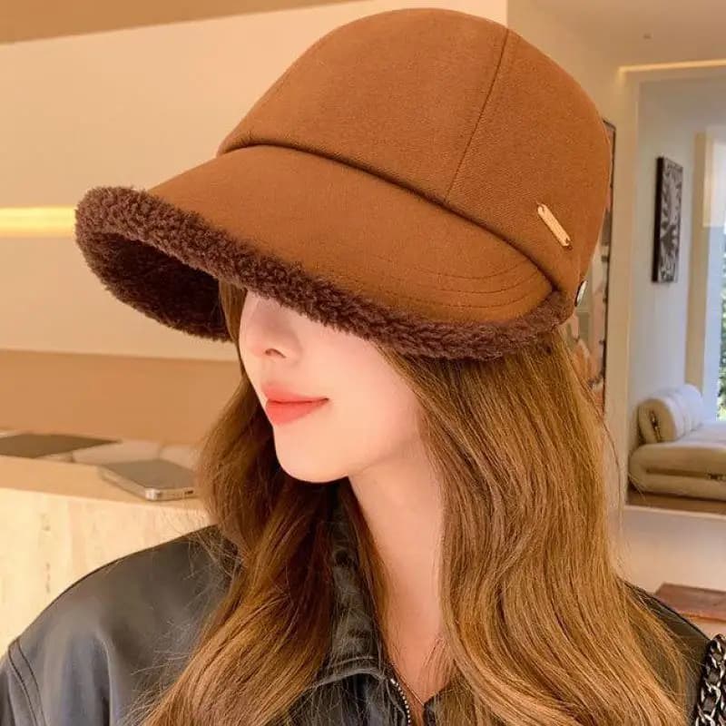 Cappello da pescatore invernale da donna Cappello da pescatore a tesa larga per esterno Cappello da bob caldo ed elegante antivento per donna Berretto beige nero