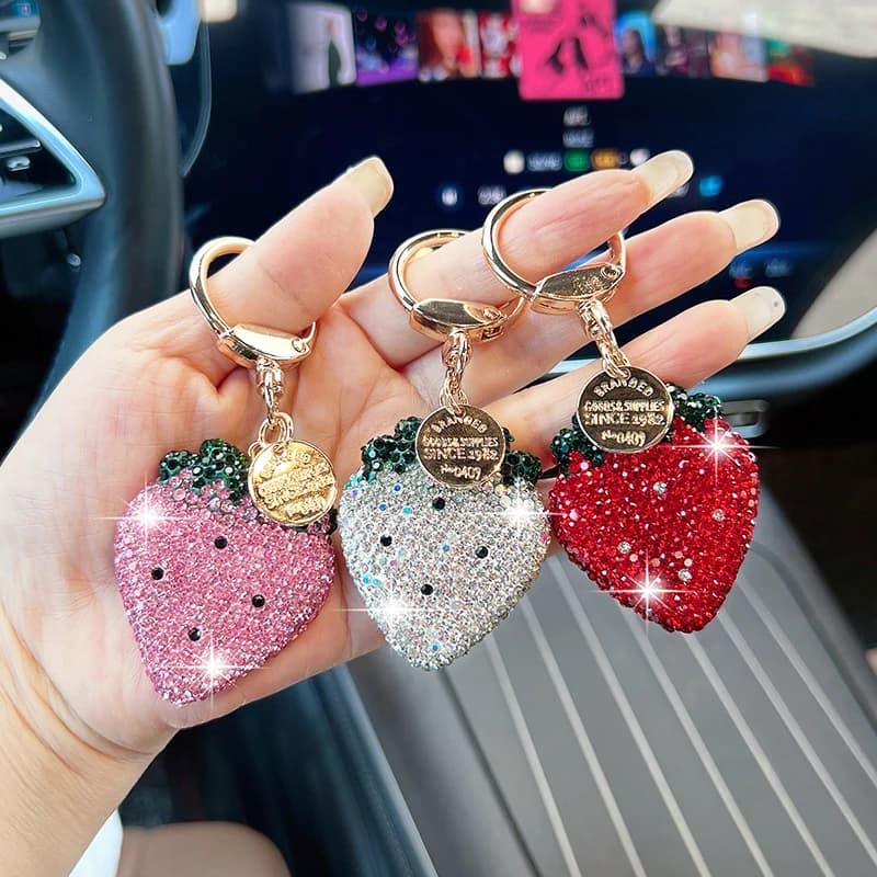 Creative Cute Diamond-Encrusted Fruit Strawberry Car Keychain Women's Bag Pendant Light Luxury Keychain Small Gift