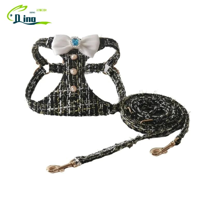 Nuovo set di guinzagli per imbracatura per cani con bottone Bowknot, prezzo regolabile, guinzaglio a doppio gancio per cani di piccola e media taglia, accessori per animali domestici