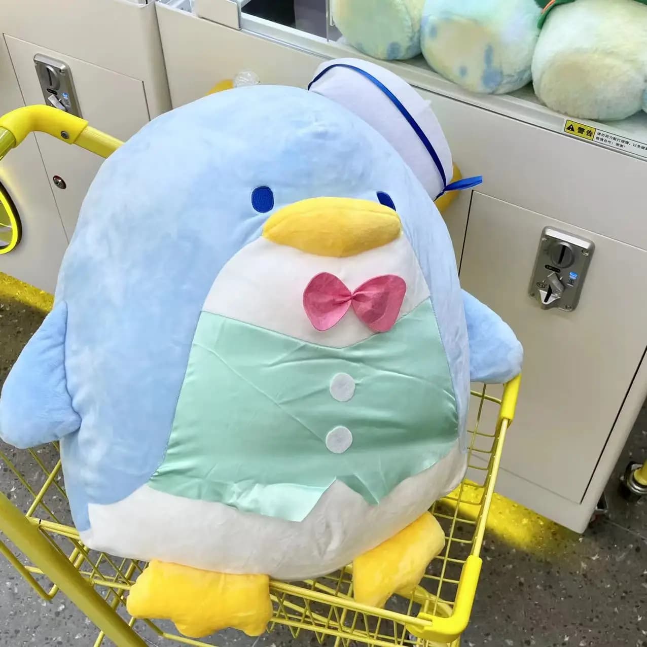 Sanrio Tuxedo Sam Peluche Cinnamoroll Kuromi Tuxedosam My Melody Pinguino Peluche Bambola Smoking Sam Cuscino Coperta Regalo di Natale per bambini