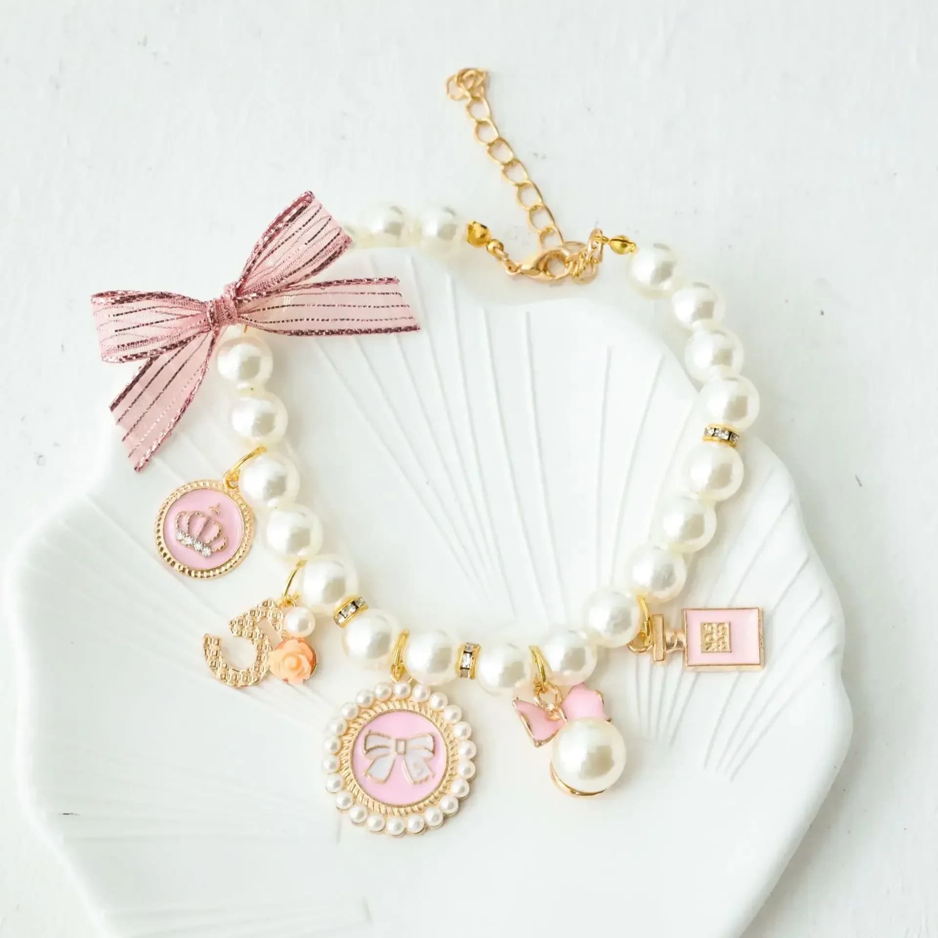 Pet Bow Pearl Collar Cat Jewelry Chihuahua Accesorios Pendant Princess Necklace Dog Sweet Decorations Puppy Rhinestone Collar