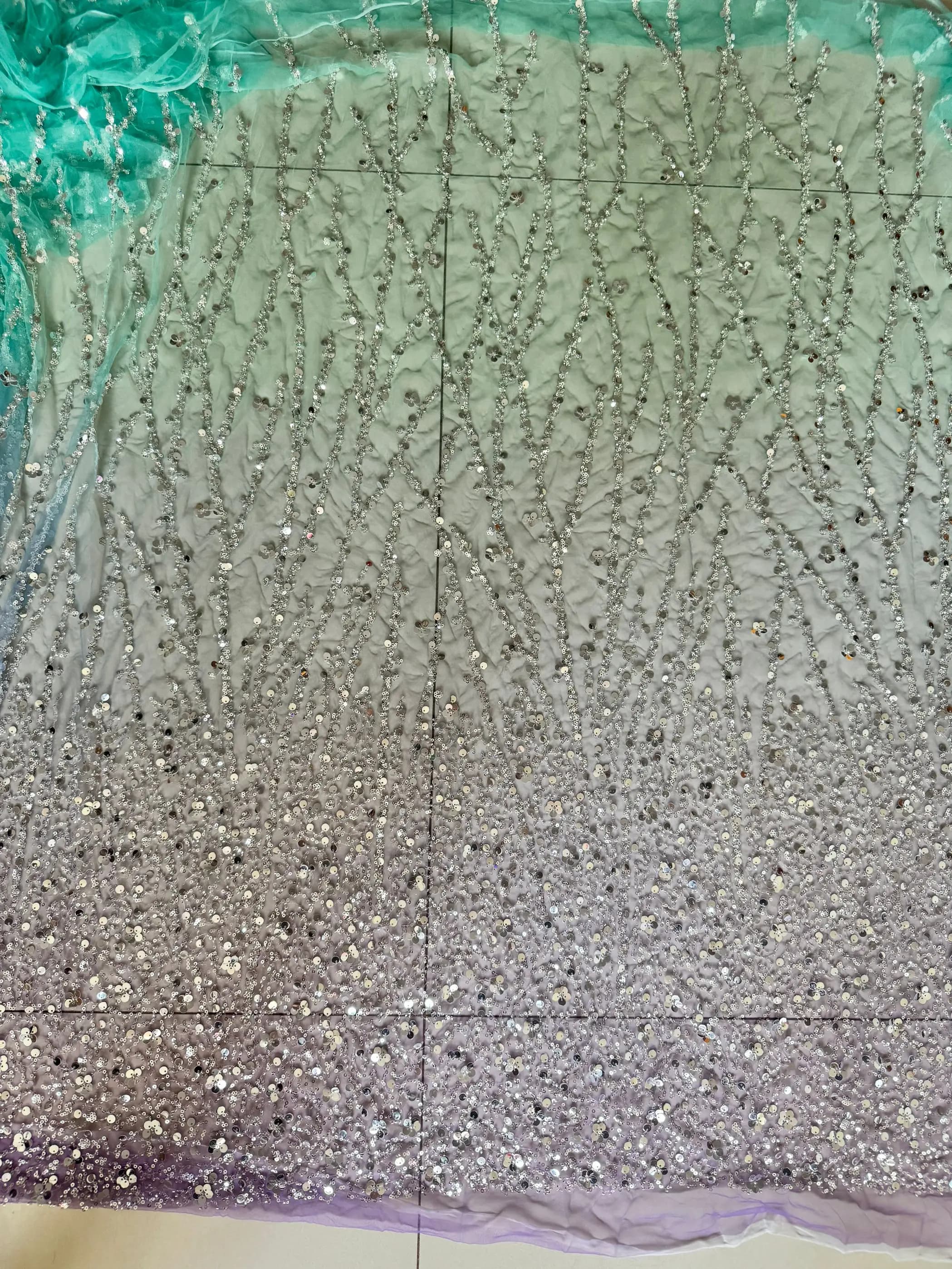Tessuti di pizzo con perline e paillettes ricamate in colore sfumato africano Materiale per abiti da festa in pizzo tulle francese nigeriano