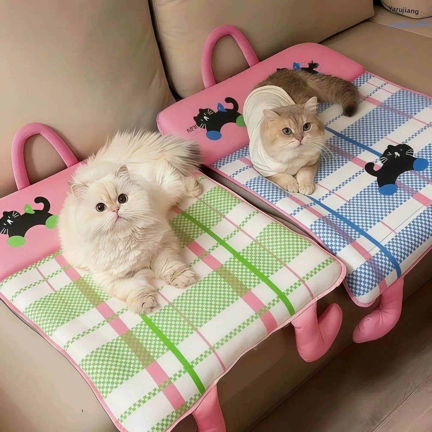 Summer Cooling Pet Bed Ice Mat Anti-Bite Dog Nest Sleeping Pad Temperature Control Small Cooling Mat Heat Relief
